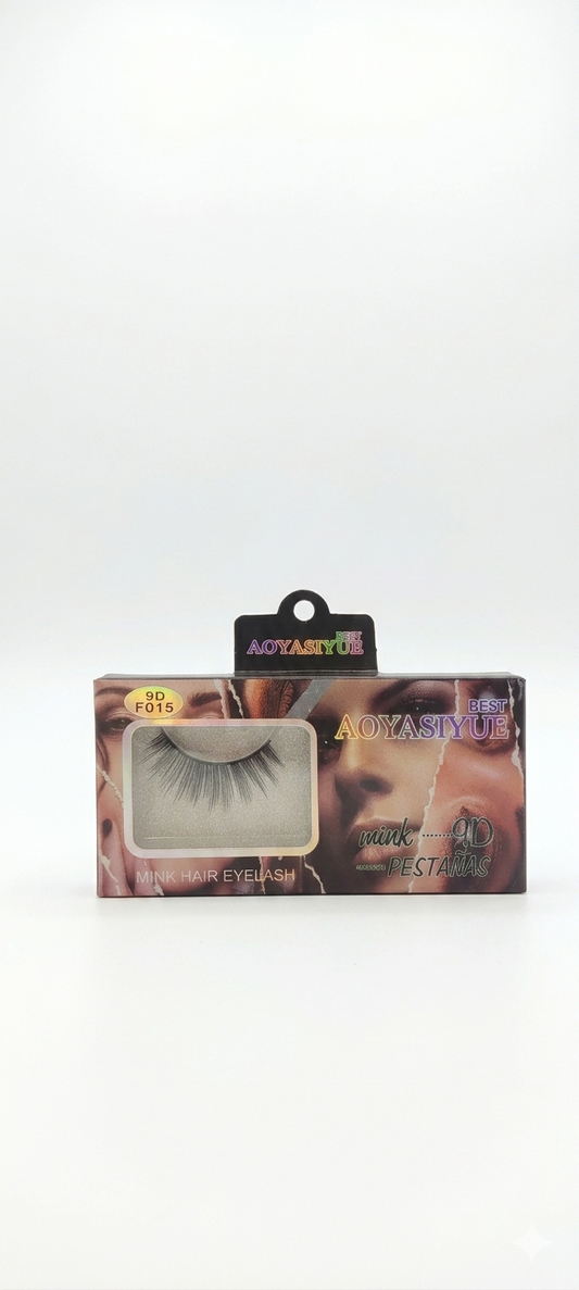 Pair of false eyelashes - black color