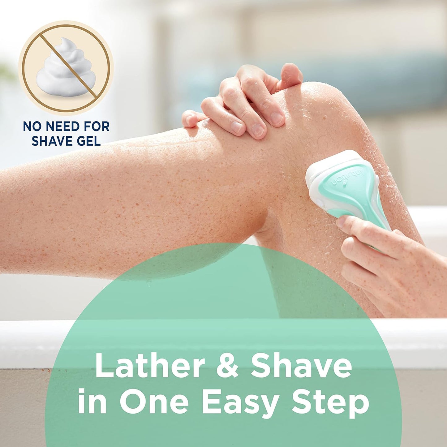 ماكينة حلاقة شيك إنتويشن للعناية الحساسة للنساء مع عبوتين إضافيتين لشفرات الحلاقة المرطبة بخلاصة الصبار الطبيعي 